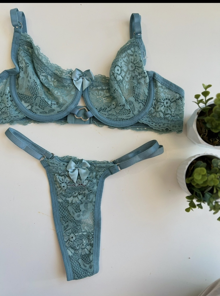 Conjunto de Renda com Aro Sem Bojo