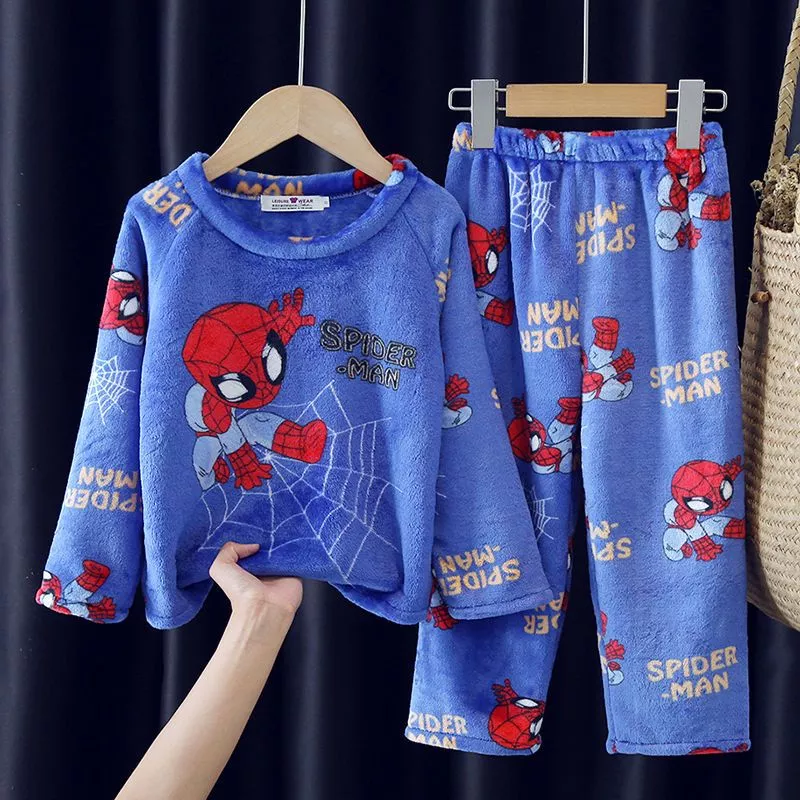 Pijama Infantil Personagens Disney e Marvel – Inverno, Quentinho e Confortável