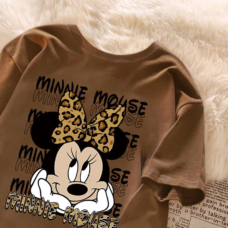 Camiseta Feminina Mickey Animal Print Premium – Algodão Confortável Plus Size